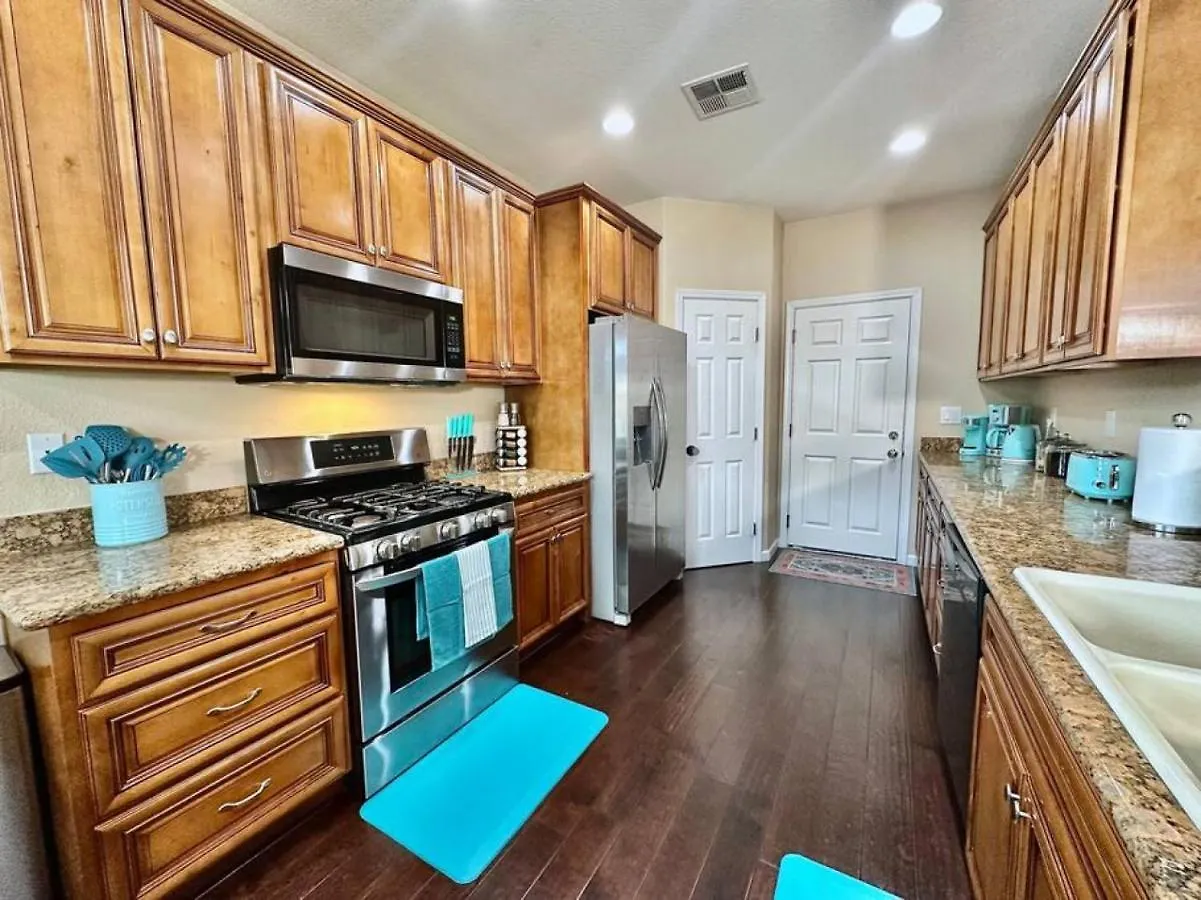 Tatil Evi Close To Smf-Comfortable King Mattress-Garage Park Sacramento